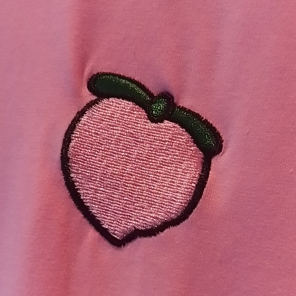 Pinky/peach short sleeve top with embroidered peach, size M from Miss Zhang - Picture 2 of 4